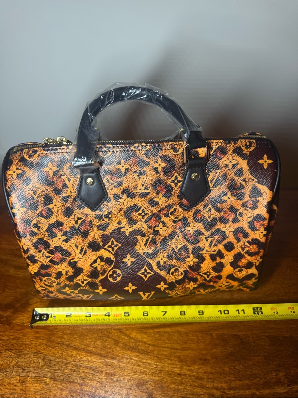 Brown Satchel Bag. No Brand. - Picture 2 of 11